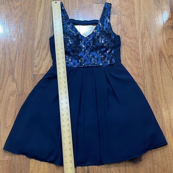 My Michelle Blue Dress Size 9 Sequins Fully Lined Sleeveless - Picture 7 of 12